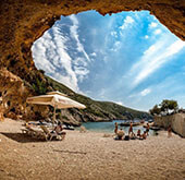 boat rentals zakynthos