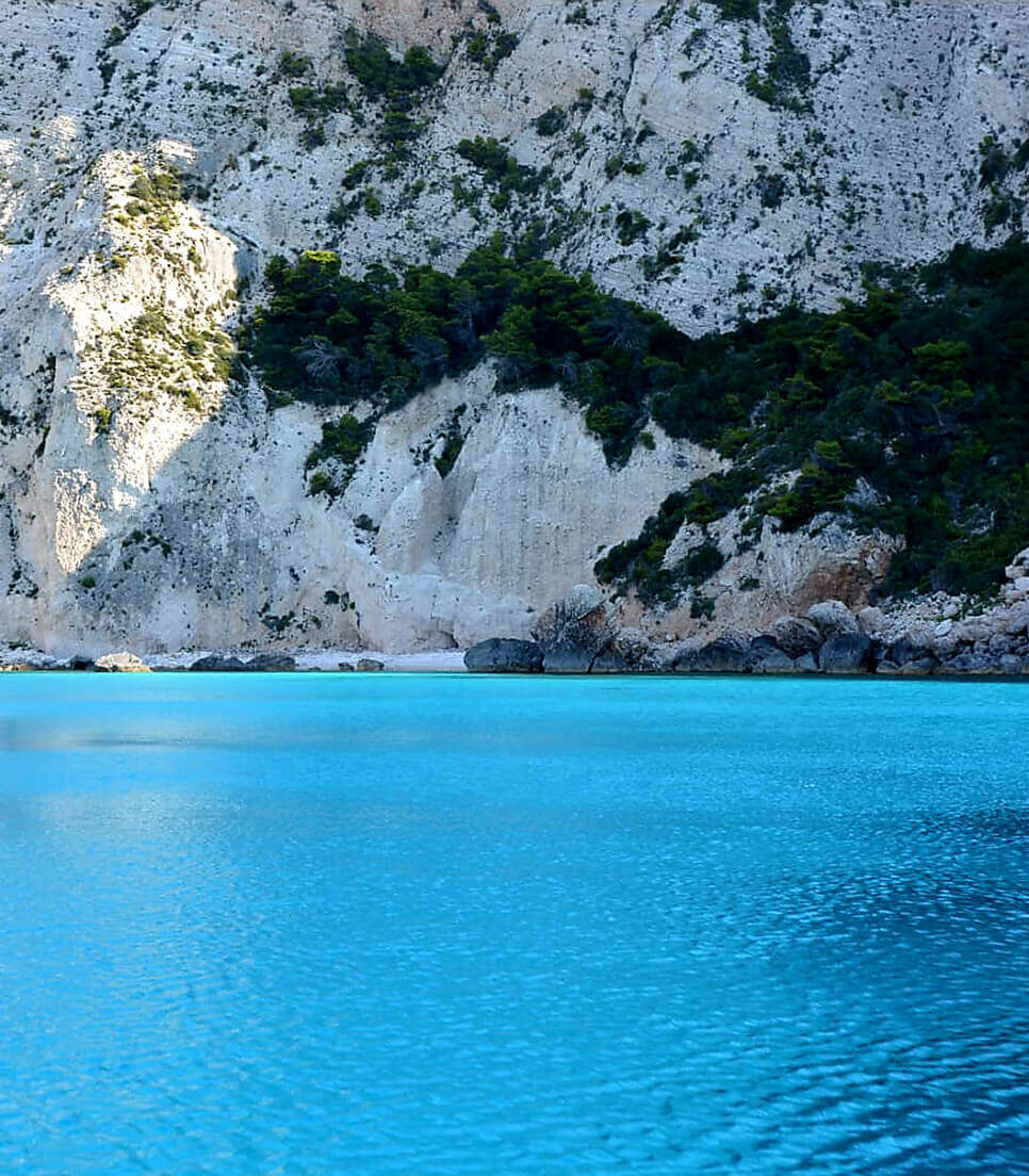 shipwreck blue caves zakynthos cruise