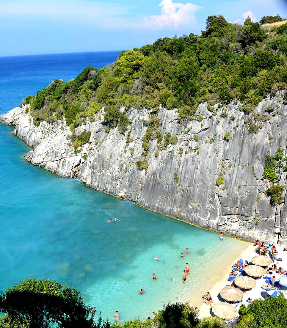 shipwreck blue caves zakynthos cruise