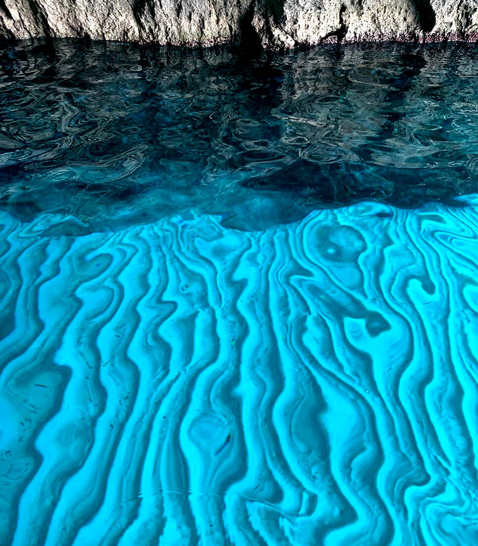 shipwreck blue caves zakynthos cruise